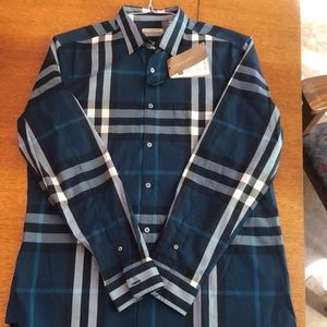 NWT Burberry “Nelson” Shirt in Marine Blue size L
